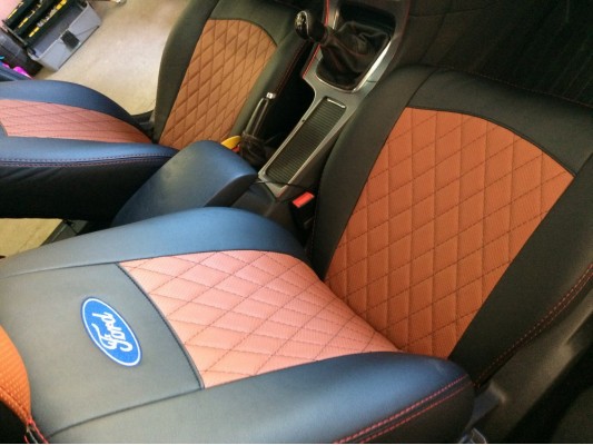 Авточехлы на Ford Mondeo 4