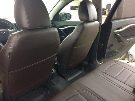 Авточехлы на Lada Vesta