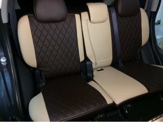 Авточехлы на Mitsubishi Outlander XL