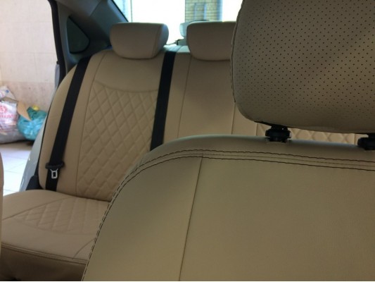 Авточехлы на Nissan Almera G15