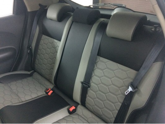 Каркасные авточехлы на Nissan Juke